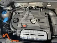 2012 Volkswagen BEETLE
