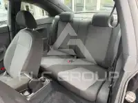 2012 Volkswagen BEETLE