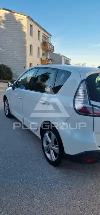 2012 Renault Scenic