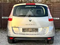 2012 Renault Scenic