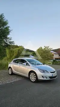 2012 Opel Astra