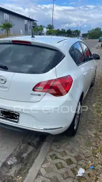 2012 Opel Astra