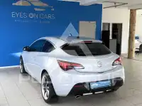 2012 Opel Astra