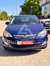 2012 Opel Astra