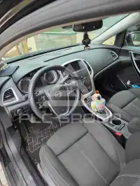2012 Opel Astra