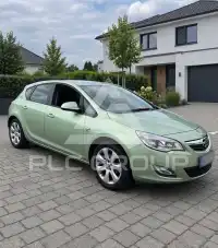 2012 Opel Astra