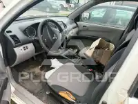 2013 Mitsubishi L200