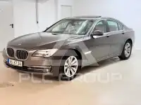2013 BMW 740