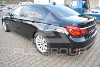 2013 BMW 750