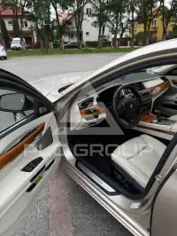 2013 BMW 750