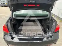2013 BMW 318