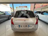 2013 Suzuki SWIFT