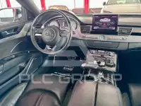2013 Audi S8