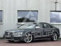 2013 Audi S8