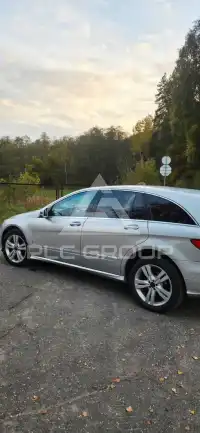 2013 Mercedes Benz R 350