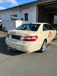 2013 Mercedes Benz E 200