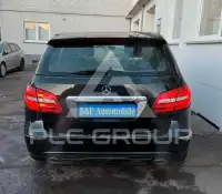 2013 Mercedes Benz B 180