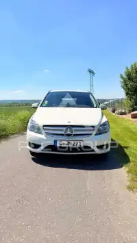 2013 Mercedes Benz B 180