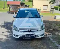 2013 Mercedes Benz B 180