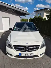 2013 Mercedes Benz B 220