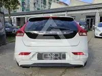 2013 Volvo V40