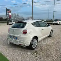2013 Alfa Romeo Mito