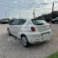 2013 Alfa Romeo Mito
