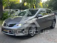 2013 Toyota AURIS