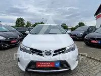 2013 Toyota AURIS
