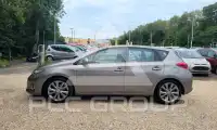 2013 Toyota AURIS