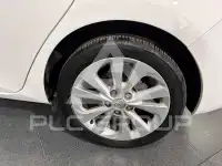 2013 Toyota AURIS