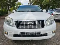 2013 Toyota LAND CRUISER