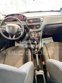 2013 Peugeot 208