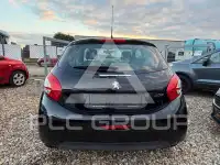 2013 Peugeot 208