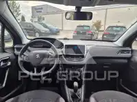 2013 Peugeot 208