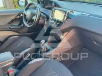2013 Peugeot 208