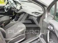2013 Peugeot 208