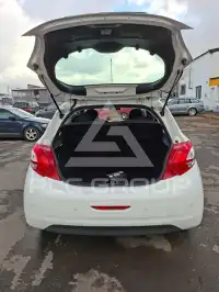 2013 Peugeot 208