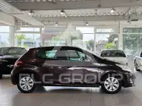 2013 Peugeot 208