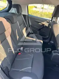 2013 Peugeot 208
