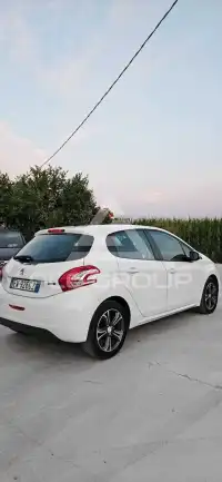 2013 Peugeot 208