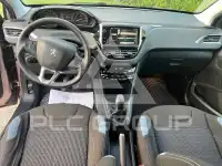 2013 Peugeot 208