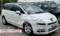 2013 Peugeot 5008