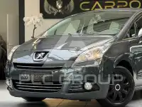 2013 Peugeot 5008