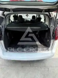 2013 Peugeot 5008