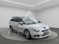 2013 Peugeot 5008