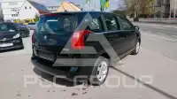 2013 Peugeot 5008