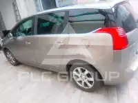 2013 Peugeot 5008