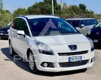2013 Peugeot 5008
