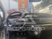 2013 Peugeot 807